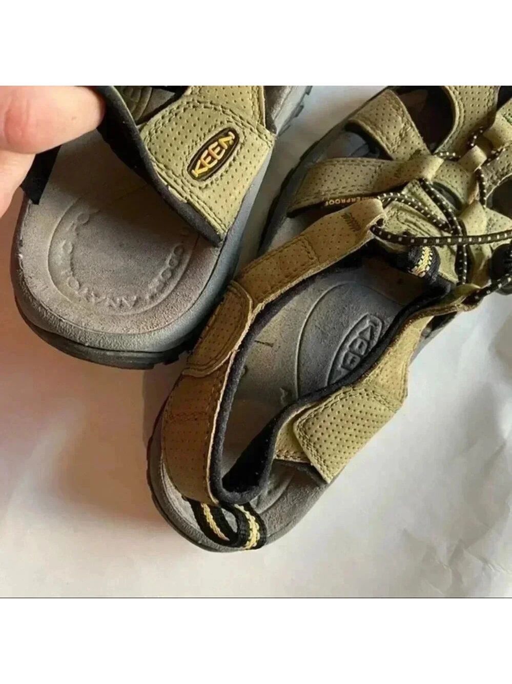 KEEN Waterproof Women's Size 7.5 Green Hiking Camping Fishing Sport Sand… - Picture 6 of 9